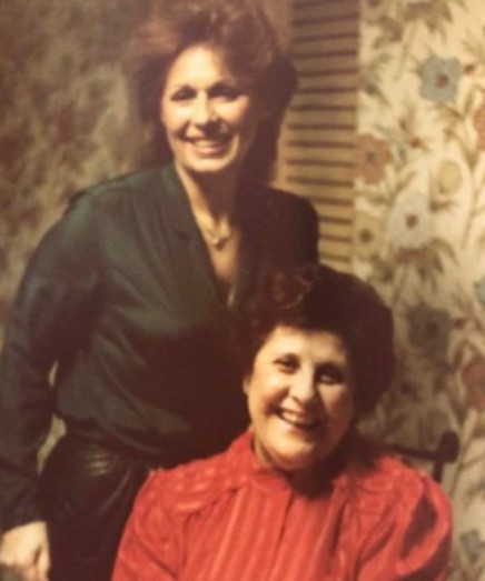 Antonia Minnecola's mother and sister