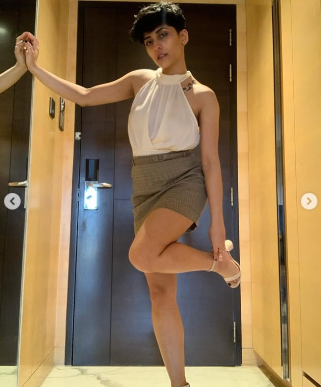 Anula Navlekar height