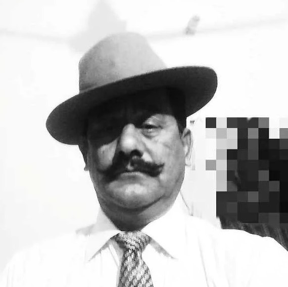Cwaayal Singh's father