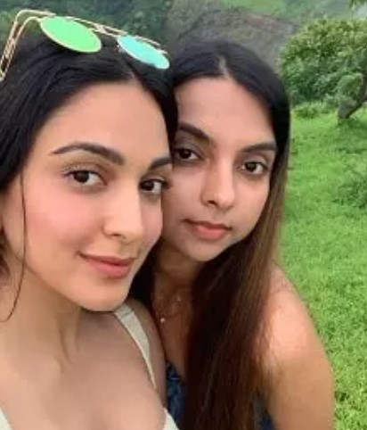 Ishita Advani and her cousin Kiara Advani