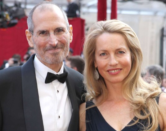Laurene Powell Jobs with her husband Steve Jobs
