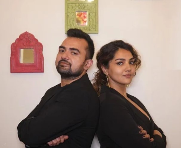 Manraj Jawanda with her brother Bhavraj Jawanda