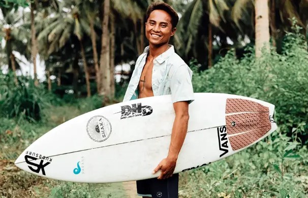 Philmar Alipayo profession