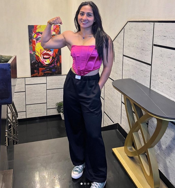 Priya Judoka height