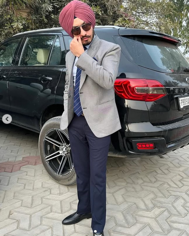 Virasat Sandhu net worth