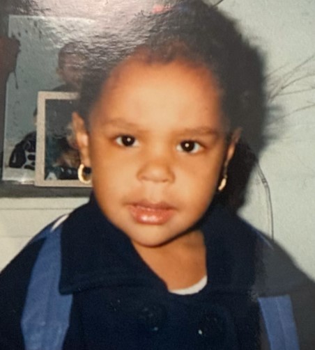 Alejandra Toro's childhood image