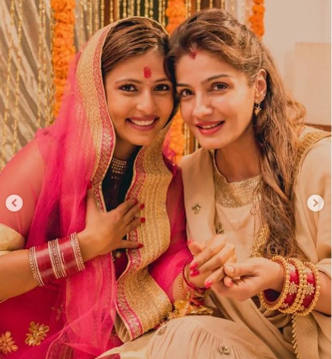 Chhaya Tandon with her mother