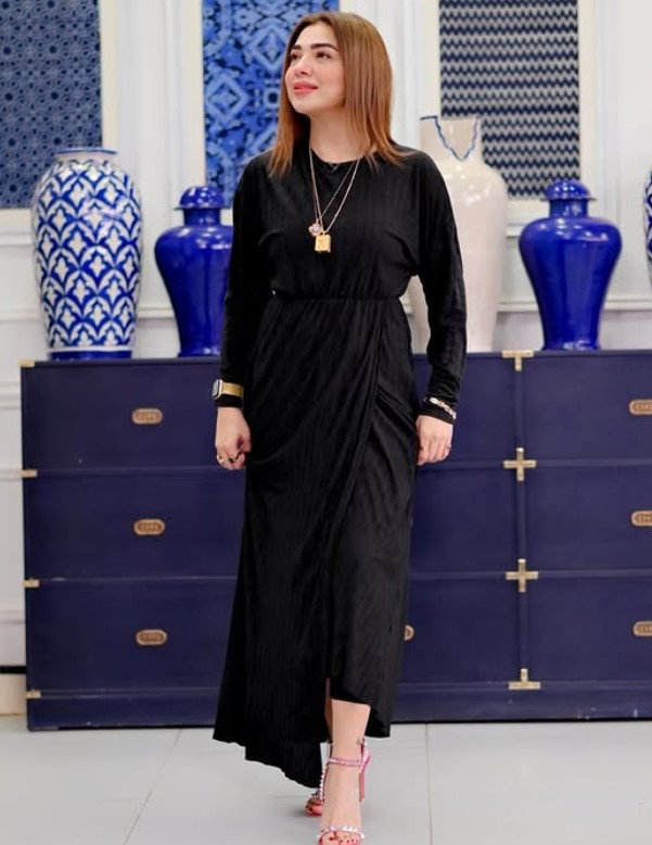 Natasha Ali height