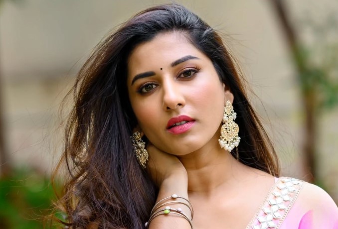 Vishnu Priya Bhimeneni