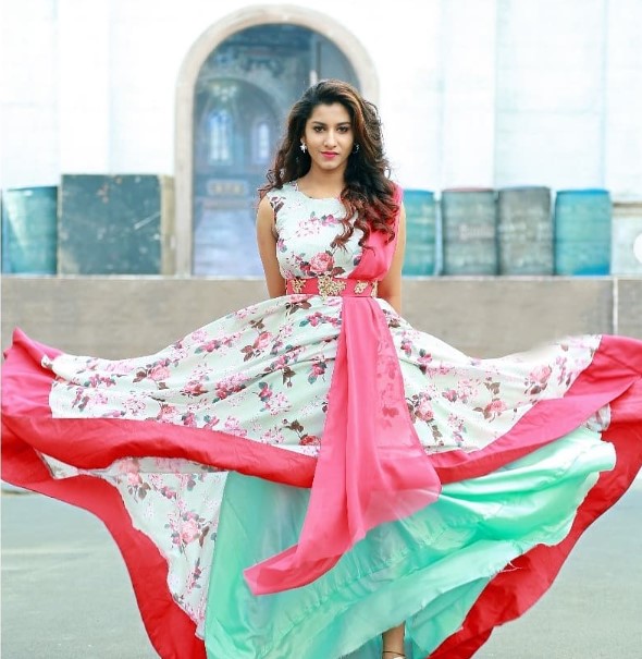 Vishnu Priya Bhimeneni wiki