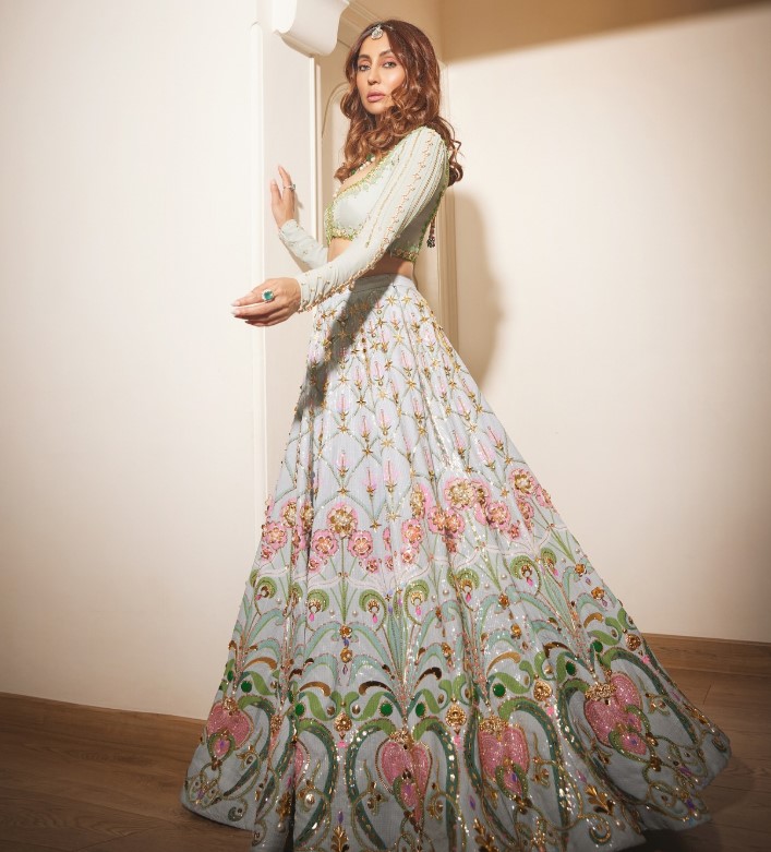 Anusha Dandekar height