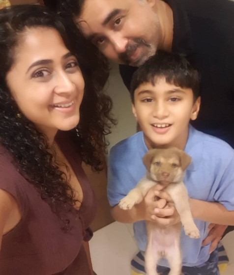 Kaniha with her husband and son