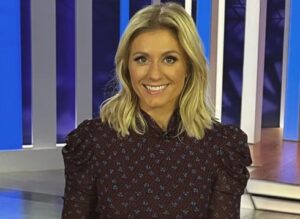 Rebecca Lowe Salary, Husband, Age, Height, Wiki, Net Worth