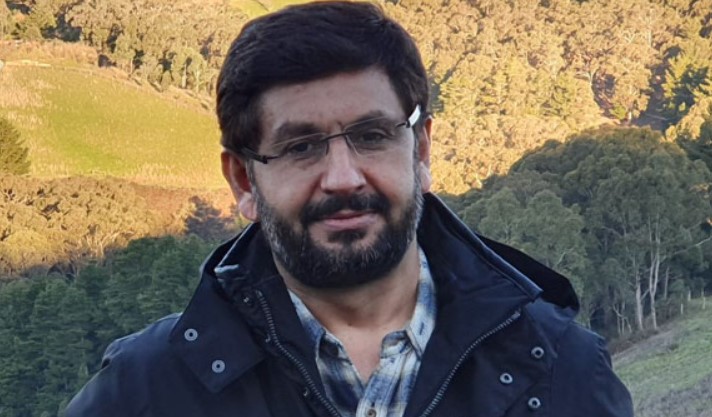 Saleem Safi age