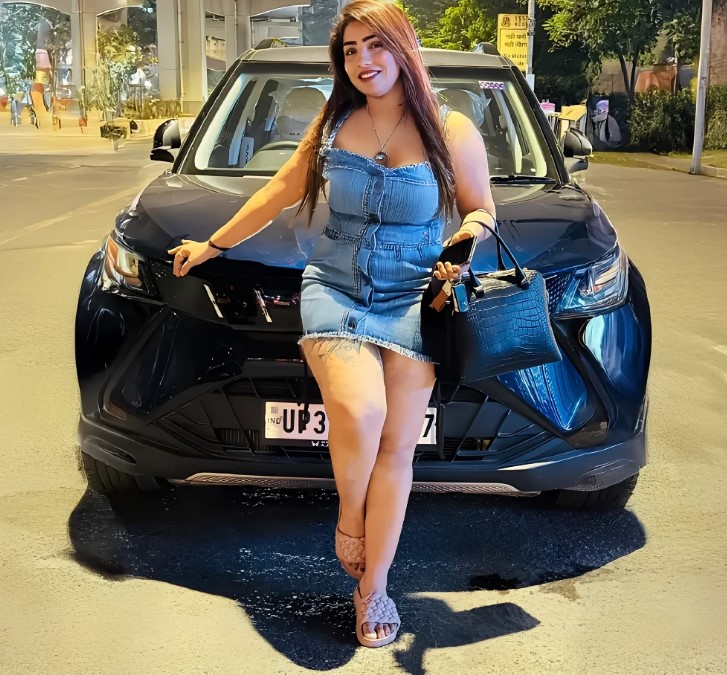 Aayushi Jaiswal net worth