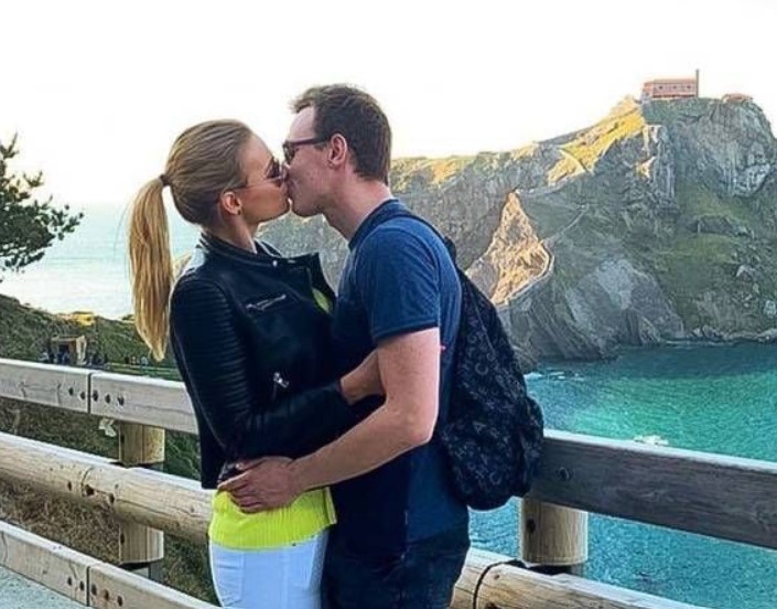 Karolina Bielawska with her boyfriend