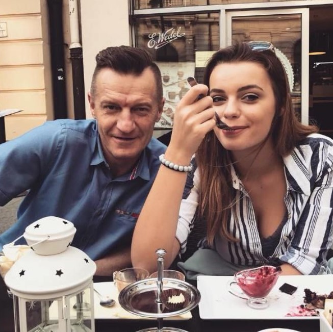 Karolina Bielawska with her dad