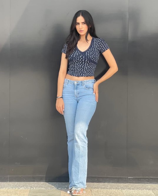 Kiran Brar height