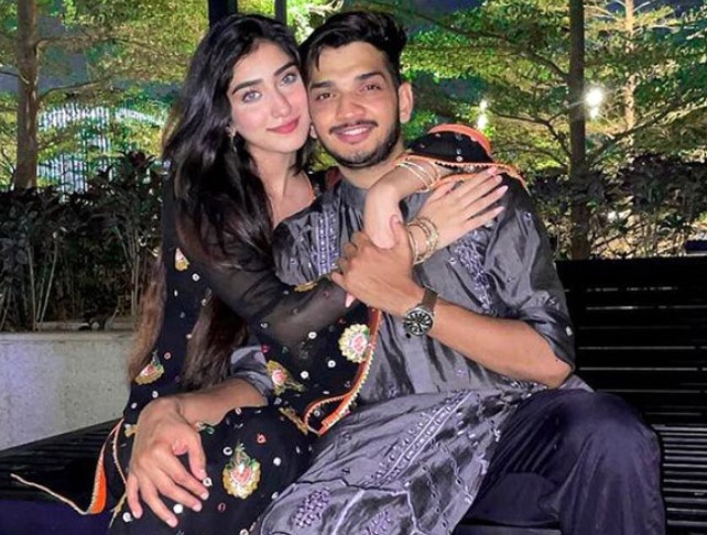 Nazila Sitaishi with Munawar Faruqui
