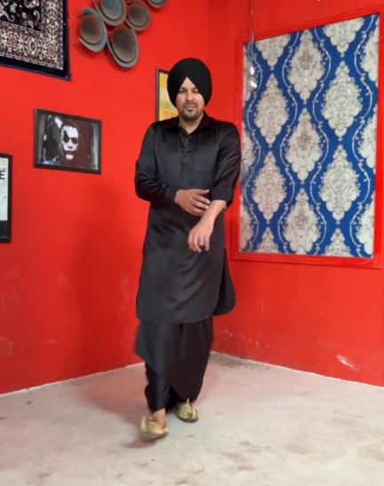 Veet Baljit height