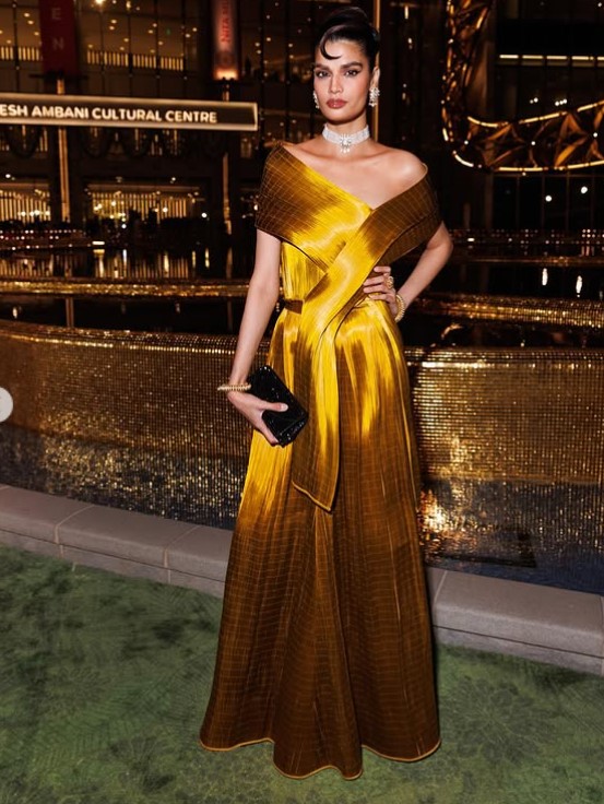 Bhumika Arora height