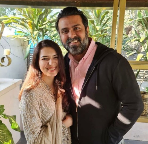 Sasha Ramchandani with her husband