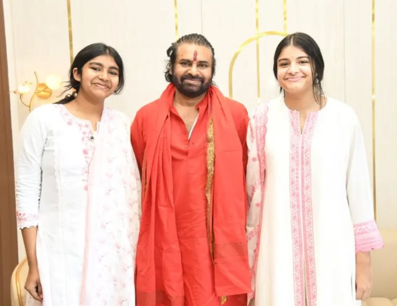 Aadhya Konidela with her father and sister