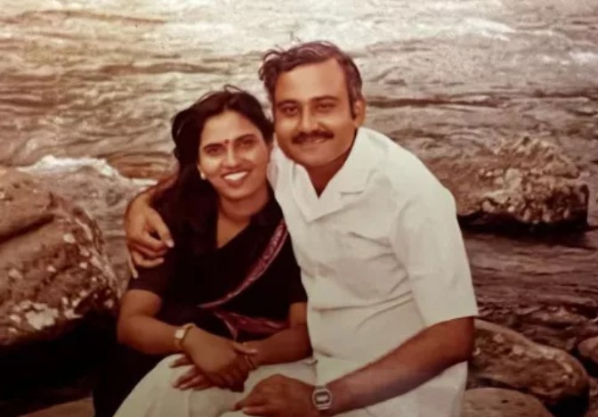 Aaditi Pohankar's parents