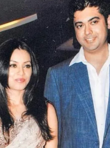 Aryana Chaudhry's parents