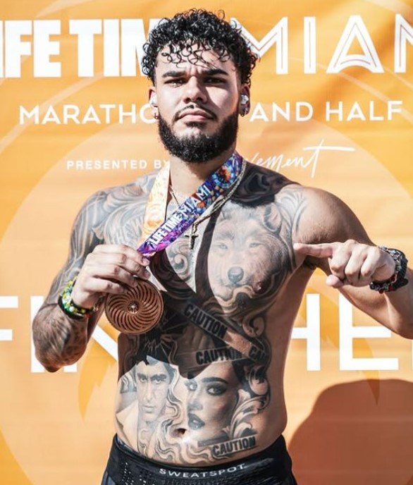Bryan Arenales participating in the 2025 Miami Marathon