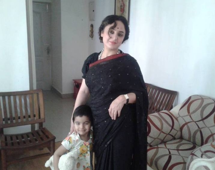 Deepika Singh Rajawat with her daughter