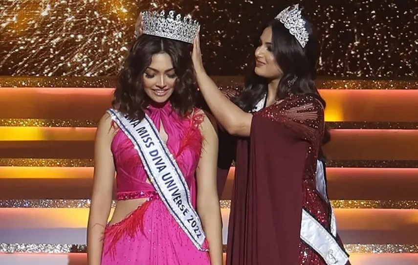 Divita Rai was crowned the Miss Diva Universe 2022 by Harnaaz Sandhu