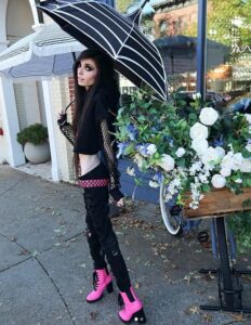Eugenia Cooney (YouTuber) Wiki, Weight, Age, Boyfriend, Family