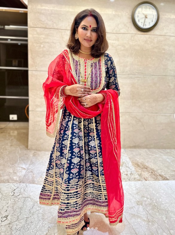 Kamna Pathak height