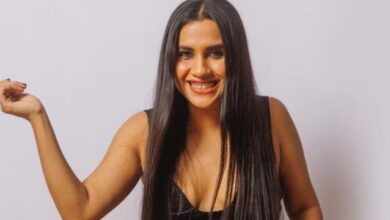 Nikhita Gandhi