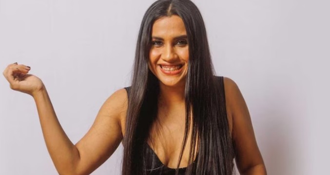 Nikhita Gandhi