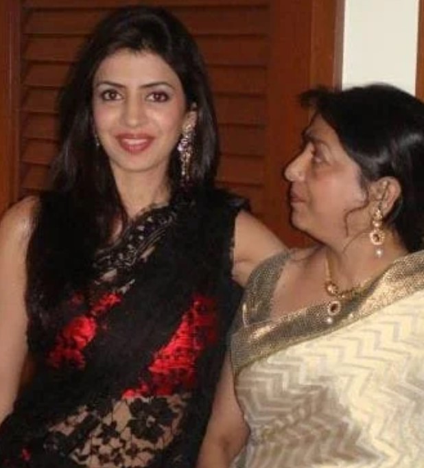 Parinita Seth with her mother