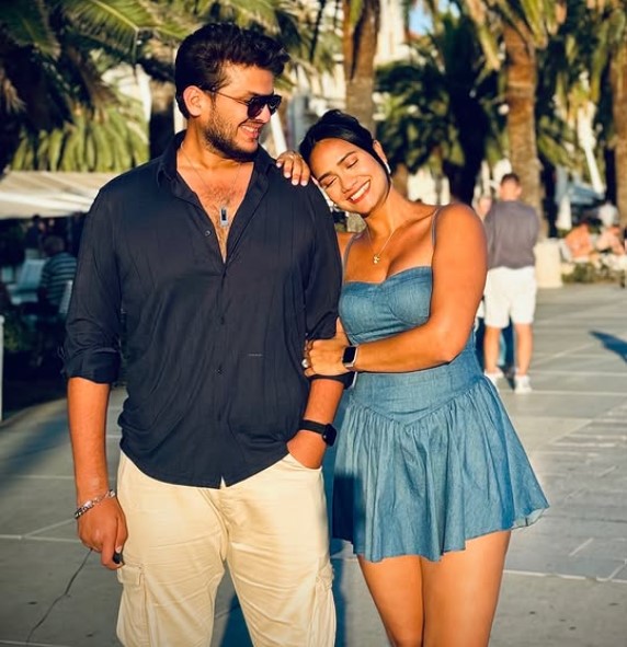 Richi Shah with her husband