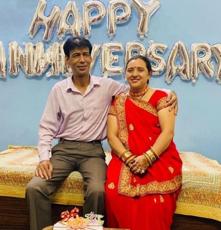 Shweta Mahara's parents