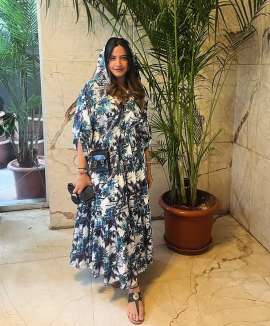 Tanishka Kapoor height