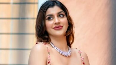 Yashika Anand