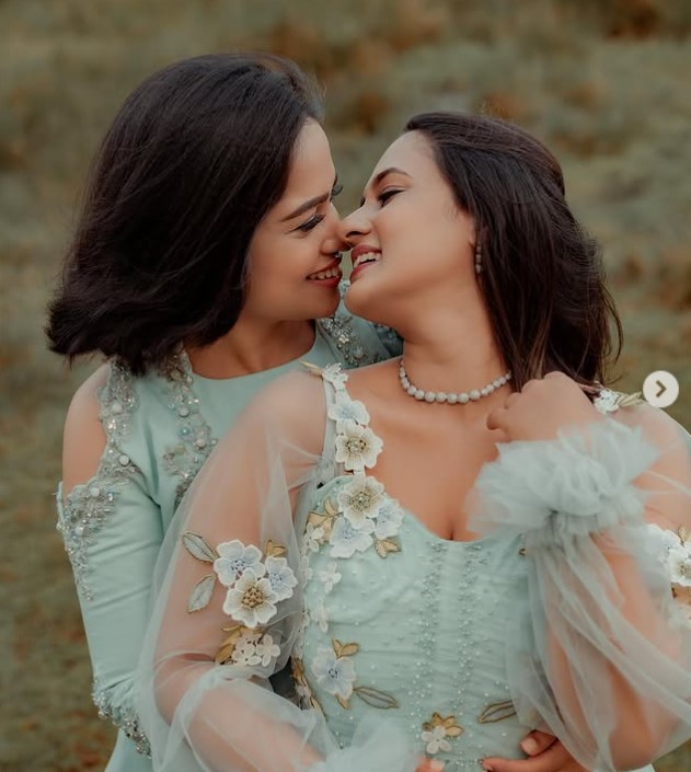 Adhila Nasarin with her girlfriend Noora Fathima