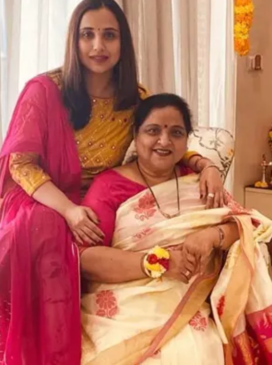Amulya Ramani with her mother