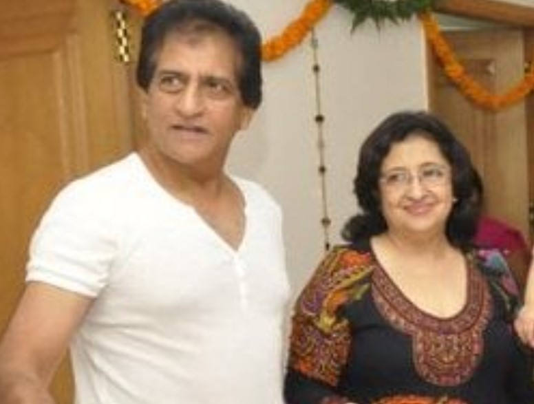 Farhan Furniturewala's parents