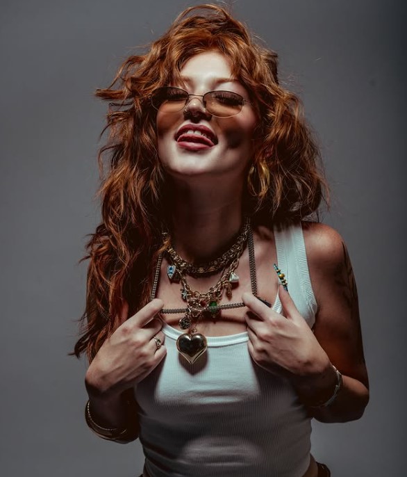 Iris Herrera bio