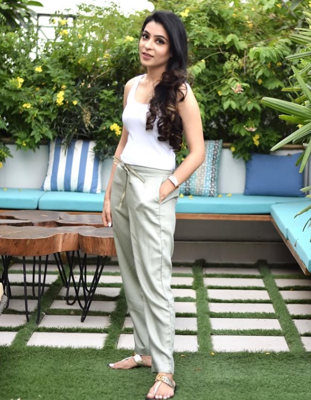 Natasha Jain Gambhir height