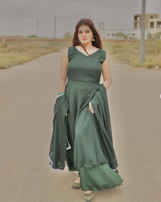 Rabia Ali height