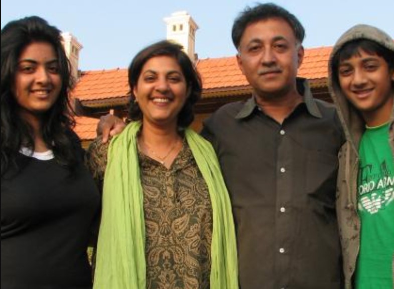 Zayn Marie Khan with her family