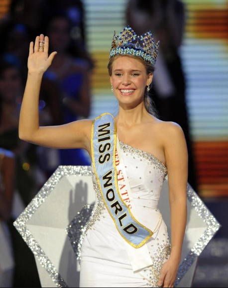 Alexandria Mills crowned as Miss World in 2010