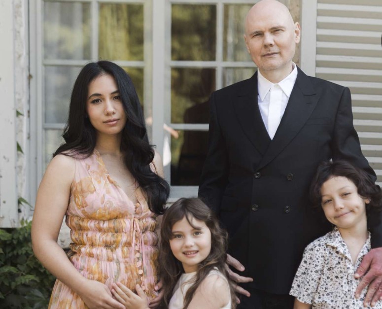 Chloe Mendel with her husband and kids